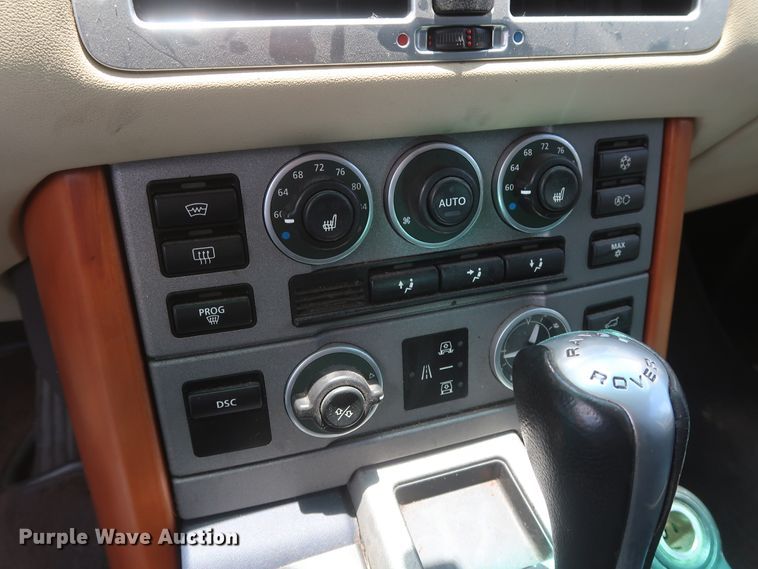 image for item HT9549 2004 Land Rover Range Rover  SUV