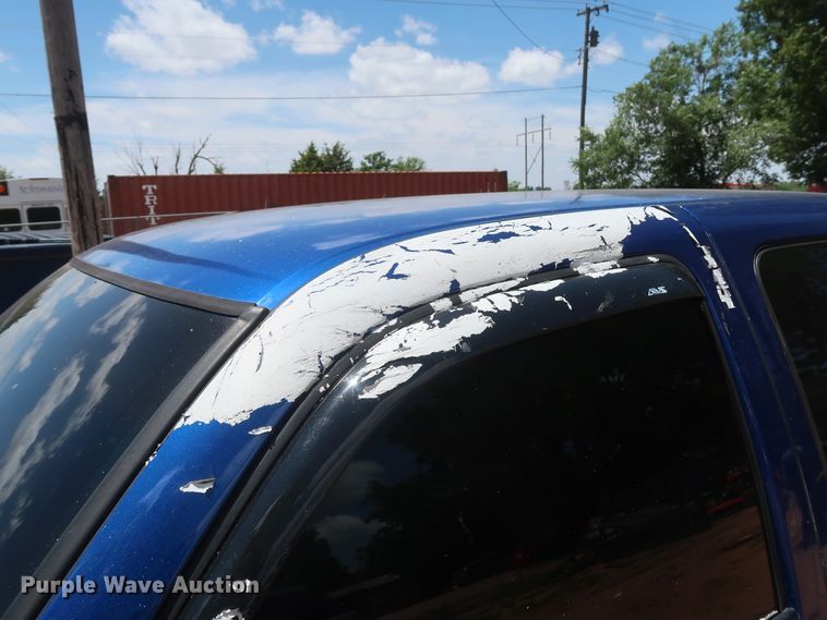 image for item HT9550 2003 Chevrolet Silverado 1500  Ext. Cab pickup truck