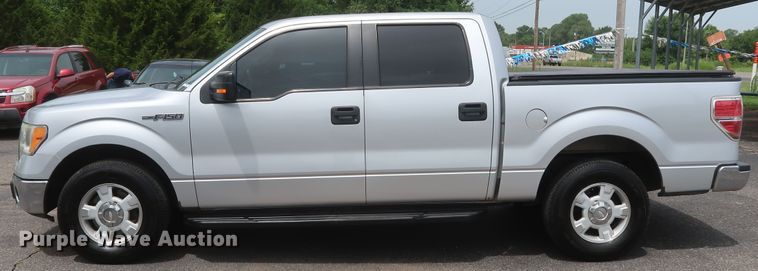 image for item HT9554 2010 Ford F150 XLT  SuperCrew pickup truck