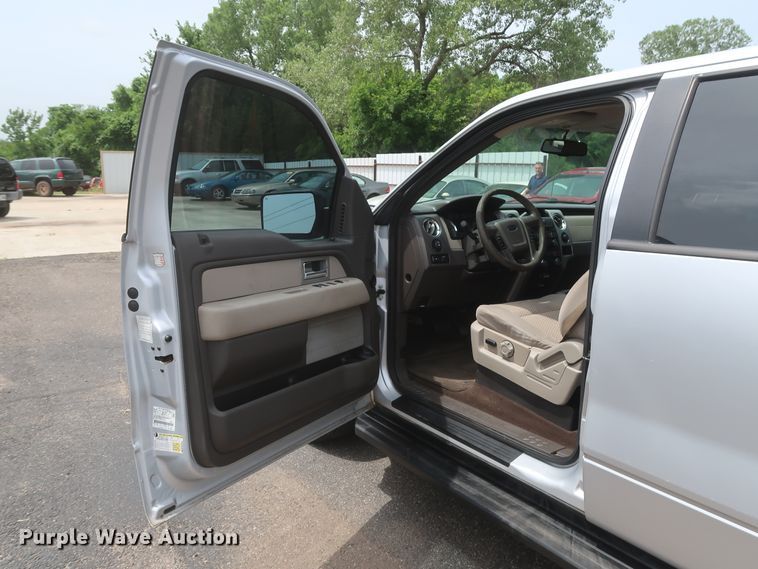 image for item HT9554 2010 Ford F150 XLT  SuperCrew pickup truck