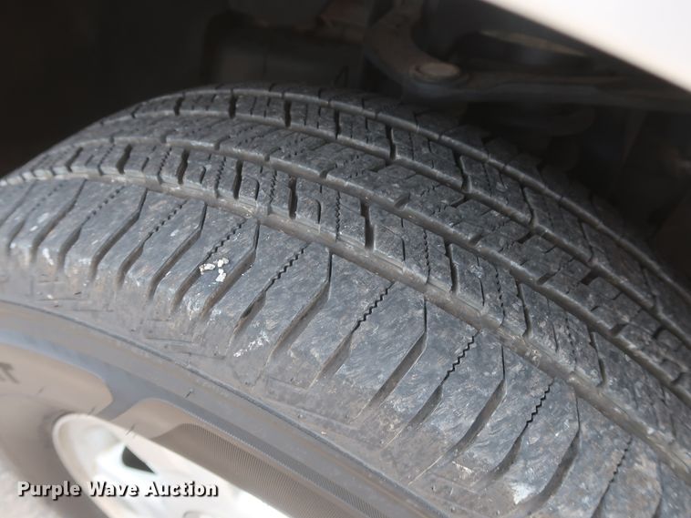 image for item HT9554 2010 Ford F150 XLT  SuperCrew pickup truck