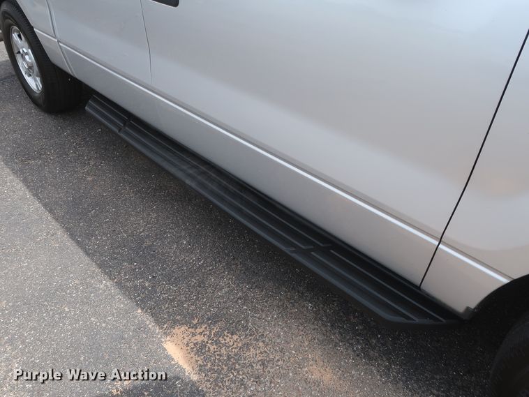 image for item HT9554 2010 Ford F150 XLT  SuperCrew pickup truck