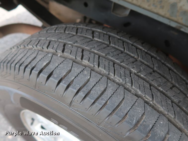 image for item HT9554 2010 Ford F150 XLT  SuperCrew pickup truck