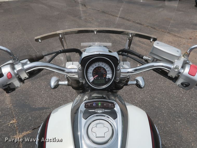 image for item HT9555 2009 Suzuki VZ800Z Boulevard M50 motorcycle