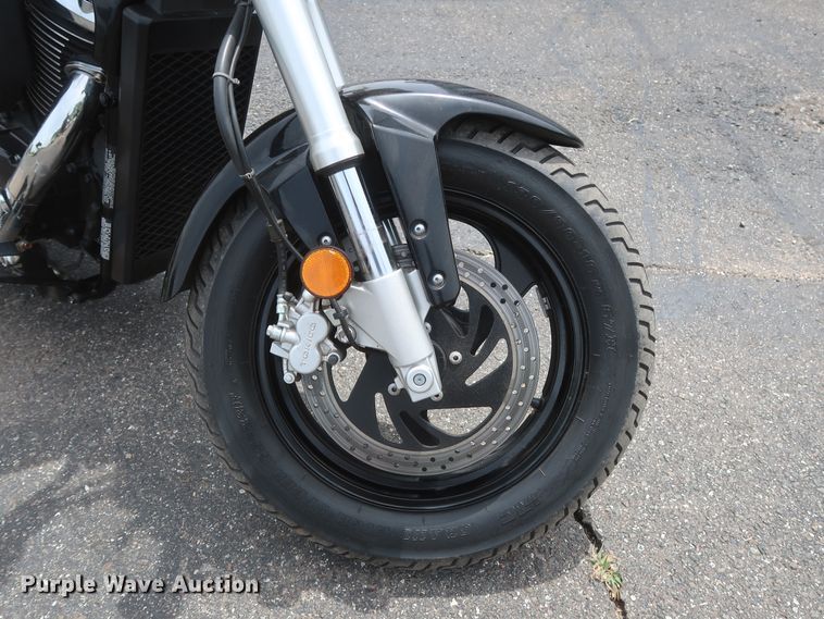 image for item HT9555 2009 Suzuki VZ800Z Boulevard M50 motorcycle