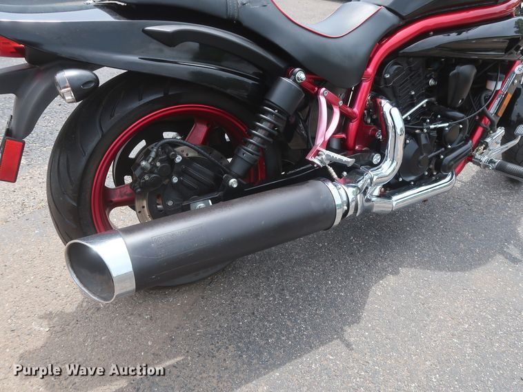 image for item HT9556 2009 Hyosung GS650SE Limited 30th Anniversary Edition motorcycle