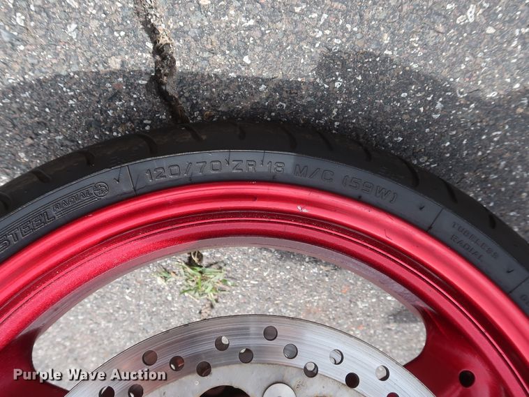 image for item HT9556 2009 Hyosung GS650SE Limited 30th Anniversary Edition motorcycle