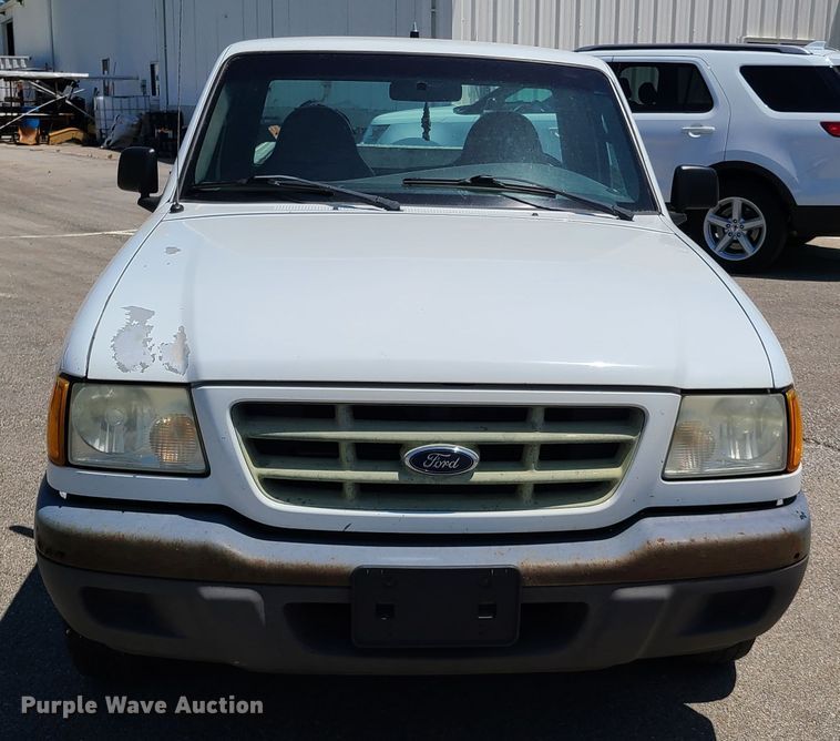 image for item K5945 2003 Ford Ranger  pickup truck
