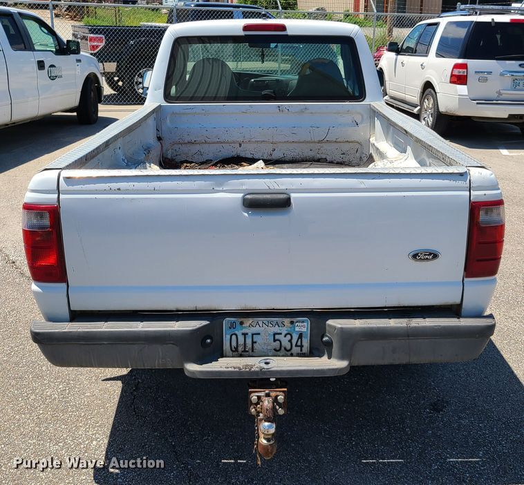 image for item K5945 2003 Ford Ranger  pickup truck
