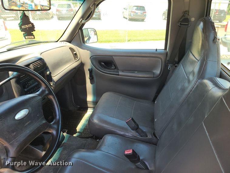 image for item K5945 2003 Ford Ranger  pickup truck
