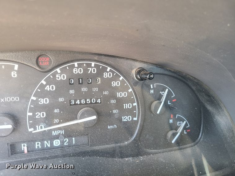 image for item K5945 2003 Ford Ranger  pickup truck