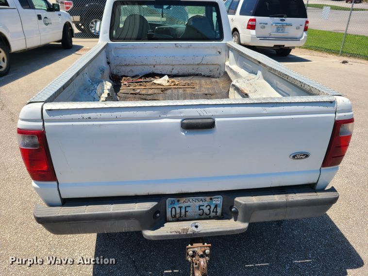 image for item K5945 2003 Ford Ranger  pickup truck