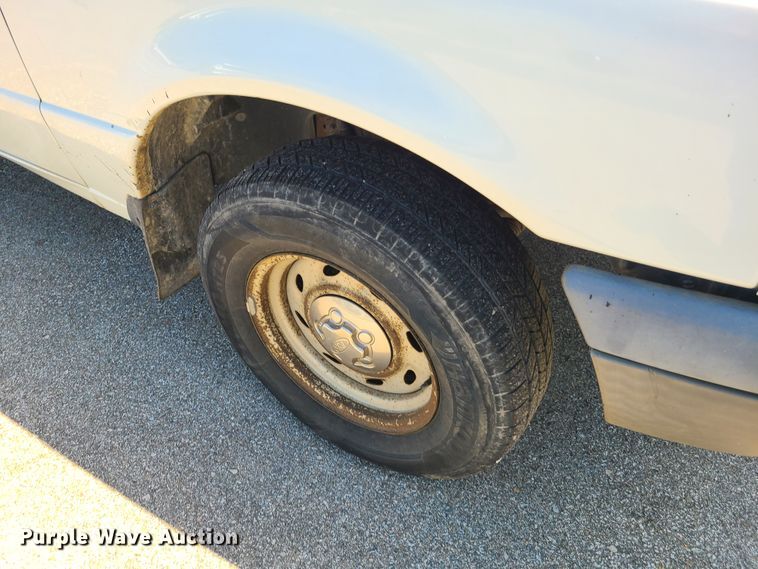 image for item K5945 2003 Ford Ranger  pickup truck
