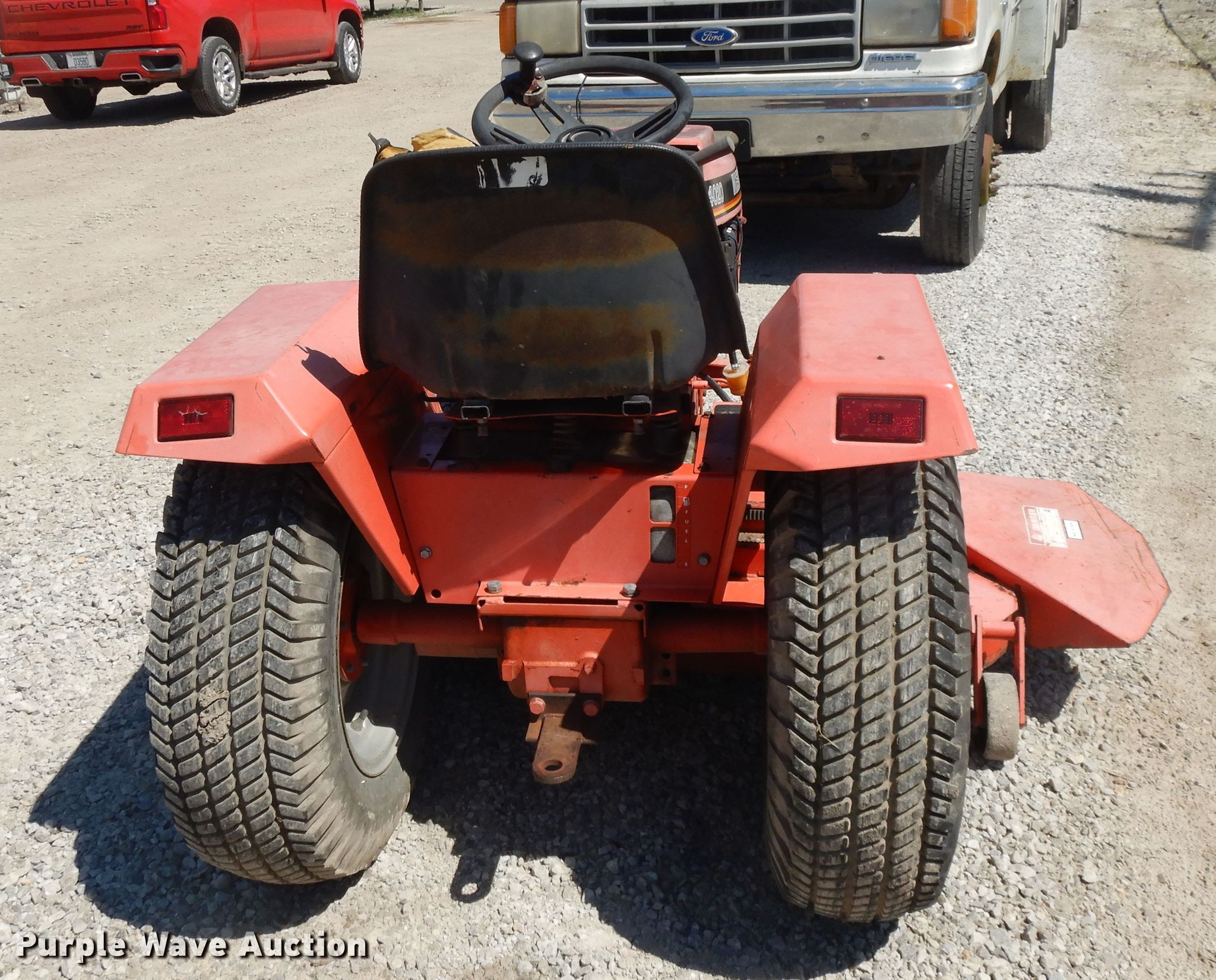 Ingersoll 4020 lawn mower in Ottawa, KS Item DG7846 sold Purple Wave