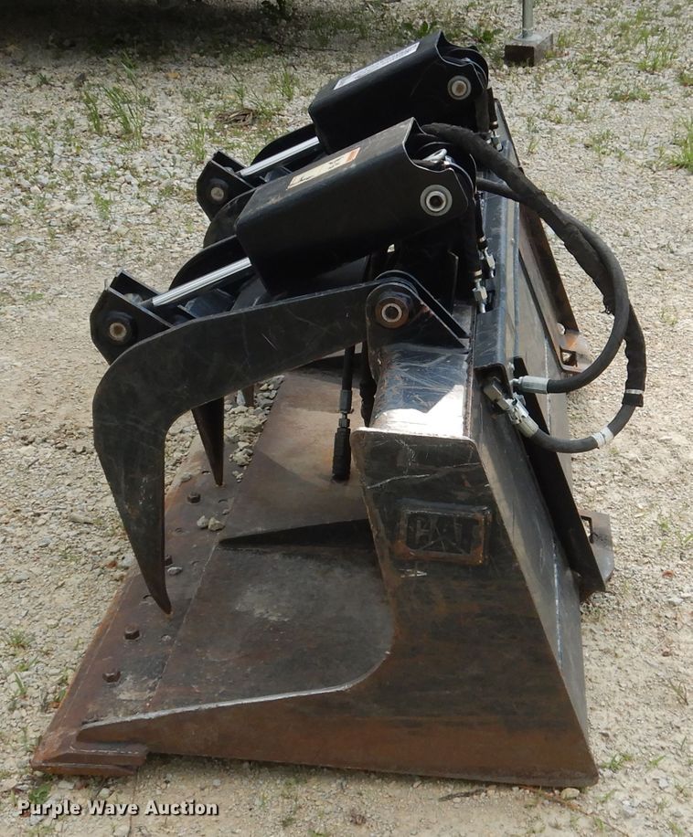 image for item DA8387 Caterpillar 78"W skid steer grapple bucket