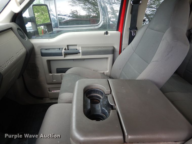 image for item DA8390 2009 Ford F250 Super Duty  SuperCab utility bed pickup truck