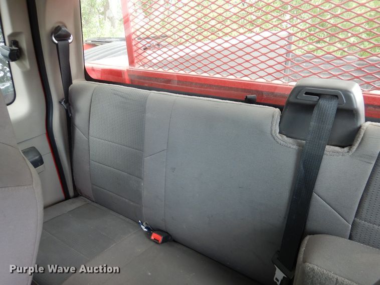 image for item DA8390 2009 Ford F250 Super Duty  SuperCab utility bed pickup truck