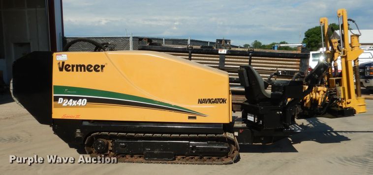 image for item DA8392 2015 Vermeer D24X40 Series II Navigator  directional boring unit