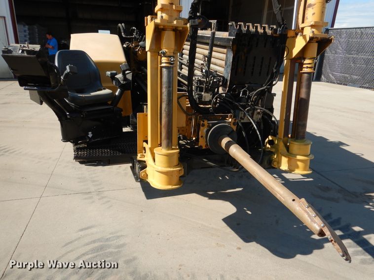 image for item DA8392 2015 Vermeer D24X40 Series II Navigator  directional boring unit