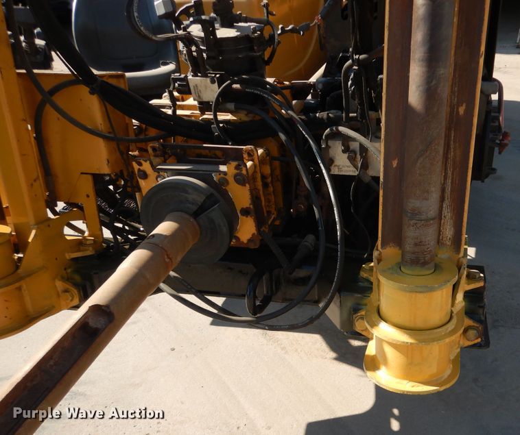 image for item DA8392 2015 Vermeer D24X40 Series II Navigator  directional boring unit