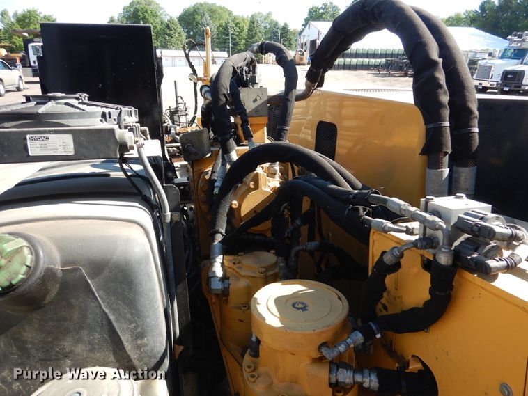 image for item DA8392 2015 Vermeer D24X40 Series II Navigator  directional boring unit