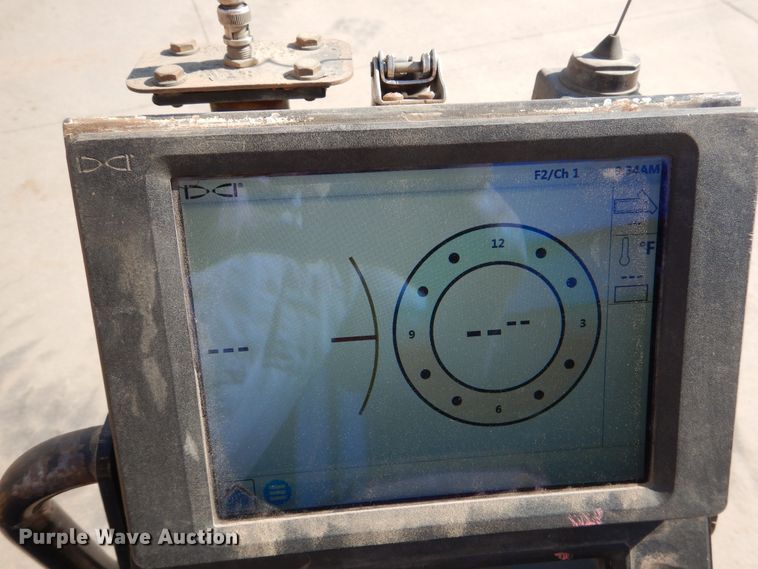 image for item DA8392 2015 Vermeer D24X40 Series II Navigator  directional boring unit