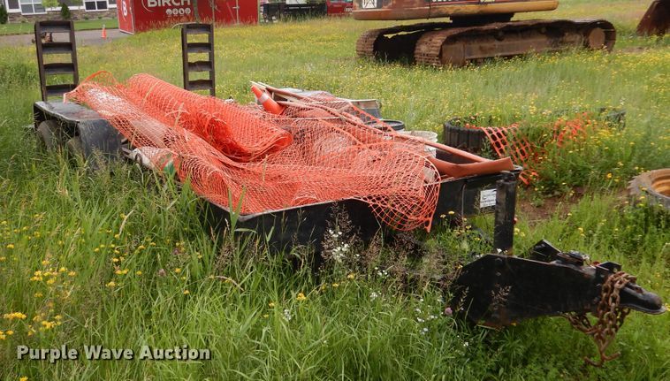 image for item DA8393 1998 Felling utility trailer