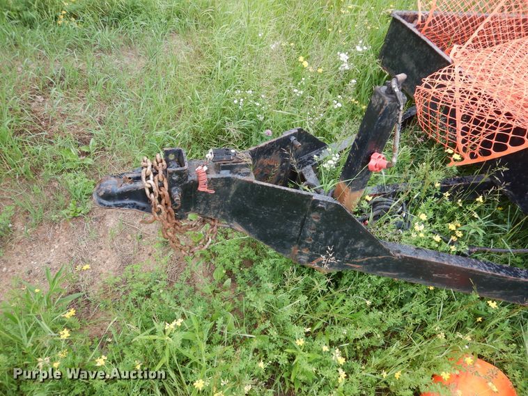 image for item DA8393 1998 Felling utility trailer