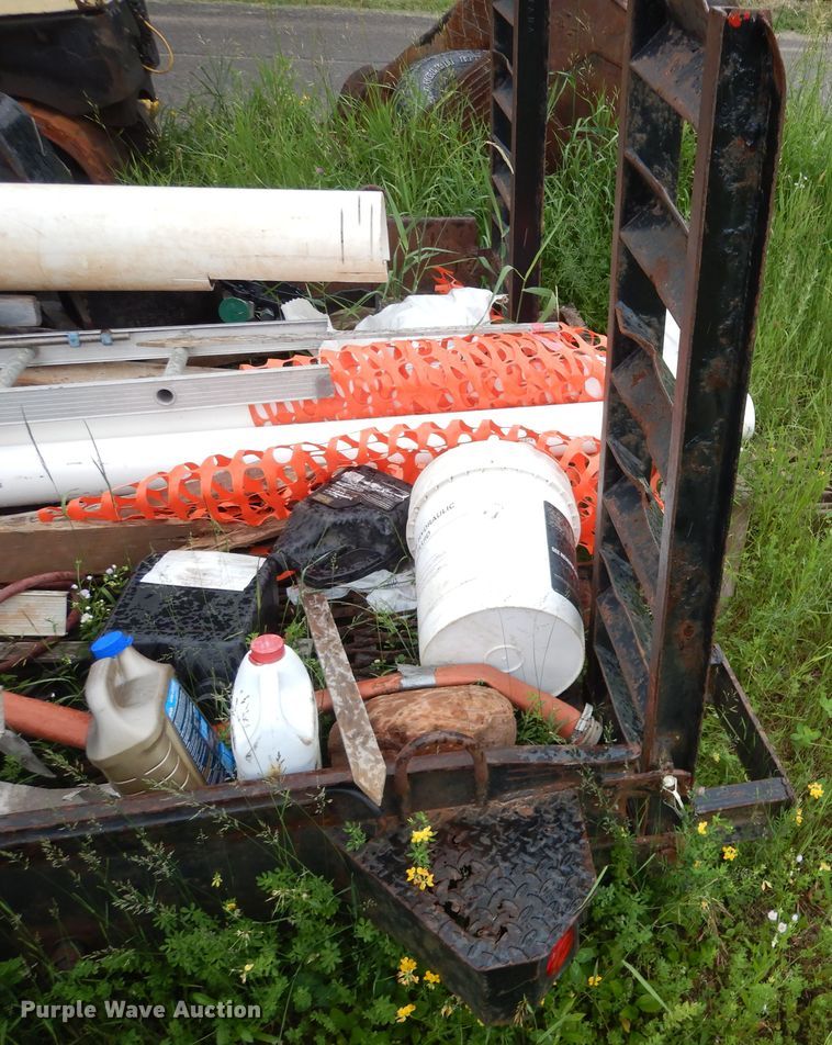 image for item DA8393 1998 Felling utility trailer