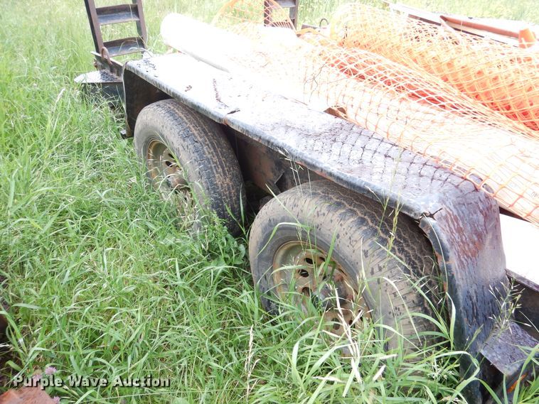 image for item DA8393 1998 Felling utility trailer