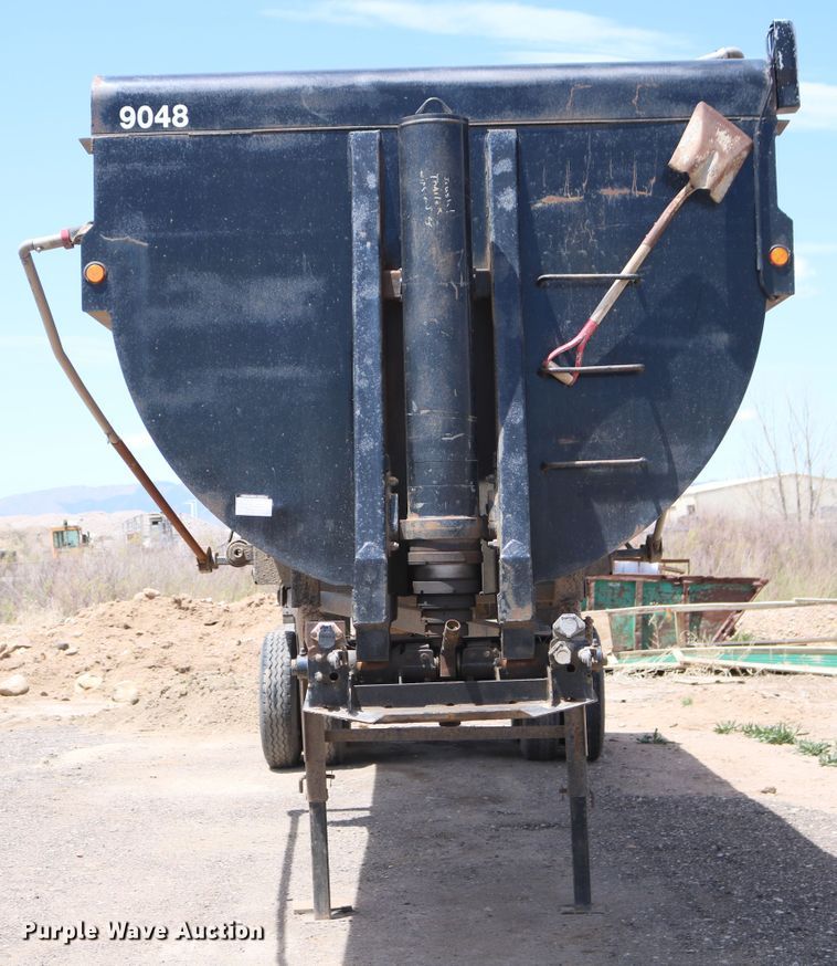 image for item DD6106 2005 Clement RKHL3432 dump trailer