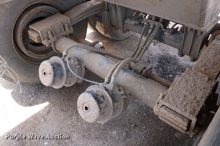 image for item DD6106 2005 Clement RKHL3432 dump trailer