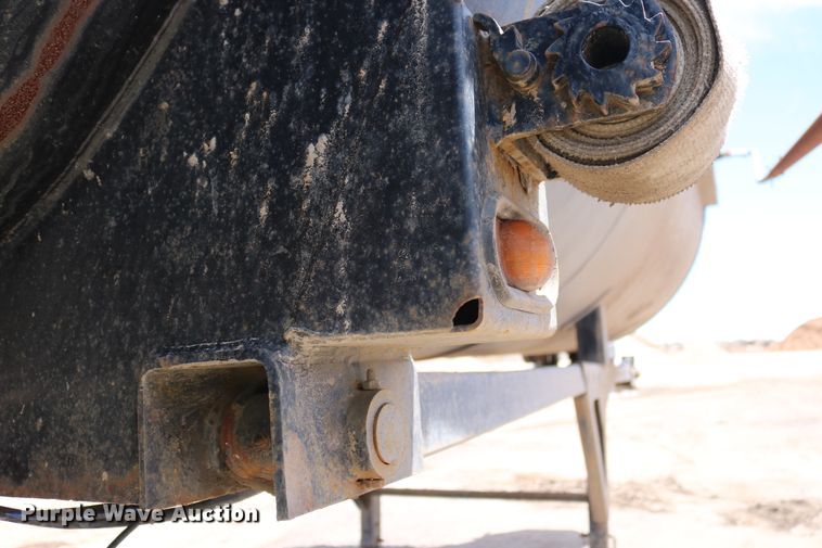 image for item DD6106 2005 Clement RKHL3432 dump trailer