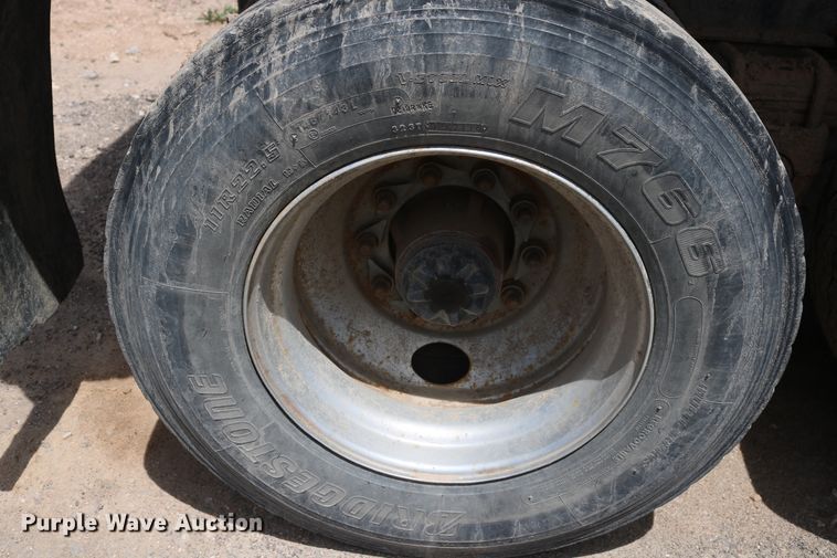 image for item DD6106 2005 Clement RKHL3432 dump trailer