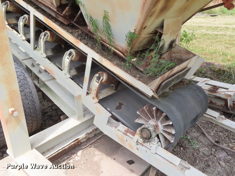 image for item DD6321 1972 Vince-hagan HT-7250-25 concrete batch plant