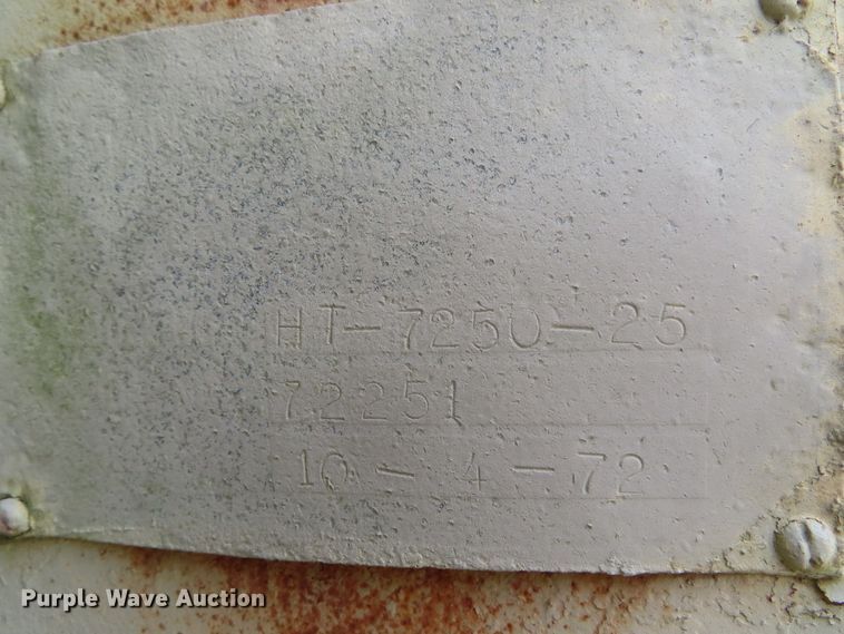 image for item DD6321 1972 Vince-hagan HT-7250-25 concrete batch plant