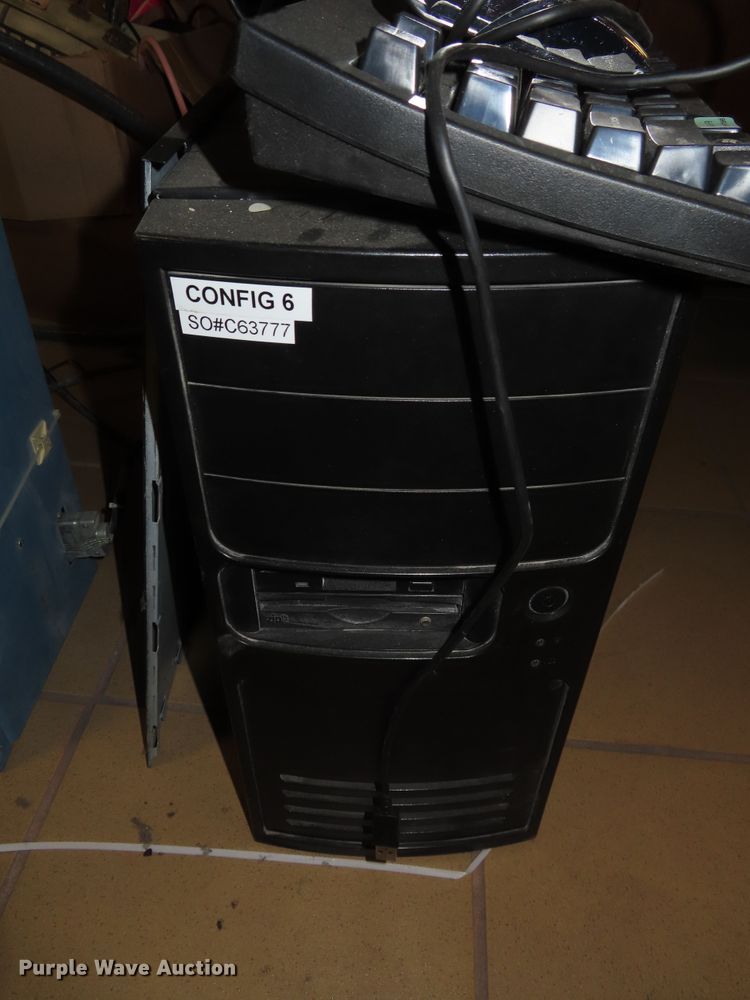 image for item DD6321 1972 Vince-hagan HT-7250-25 concrete batch plant