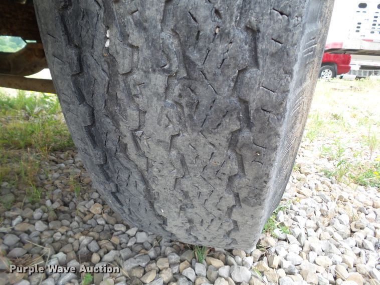 image for item DF0837 1977 Ford F700  dump truck