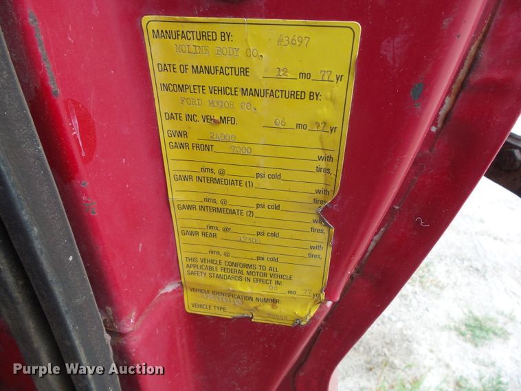 image for item DF0837 1977 Ford F700  dump truck