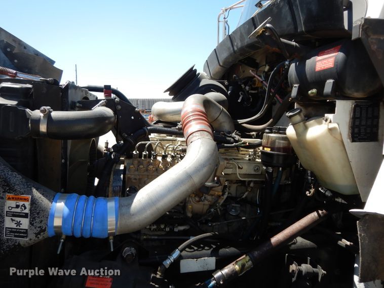 image for item DF4130 1995 Kenworth T300  dump truck