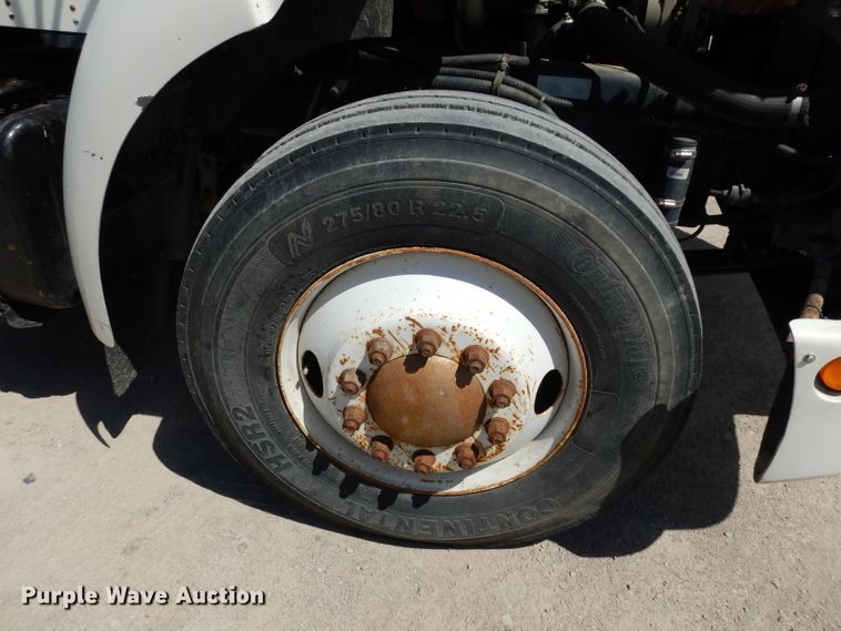 image for item DF4130 1995 Kenworth T300  dump truck