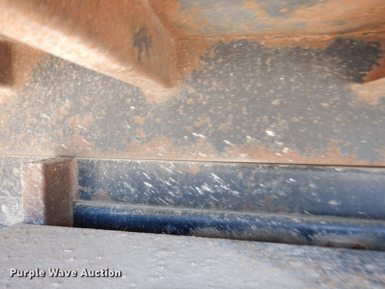 image for item DF4130 1995 Kenworth T300  dump truck