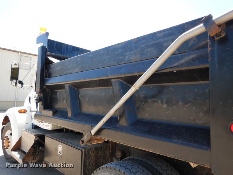 image for item DF4130 1995 Kenworth T300  dump truck