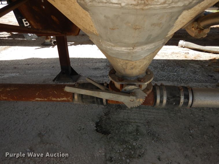 image for item DF4131 1964 Butler tank trailer