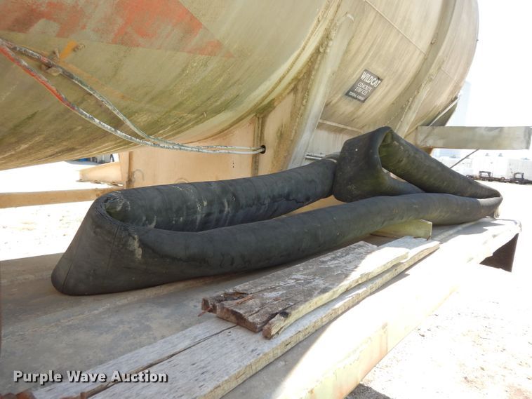 image for item DF4131 1964 Butler tank trailer