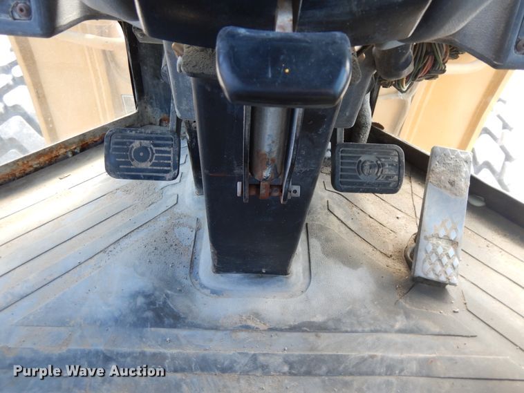 image for item DF5373 2000 Caterpillar IT28G  wheel loader