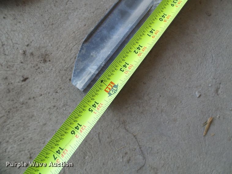 image for item DG1916 Vibratory screed