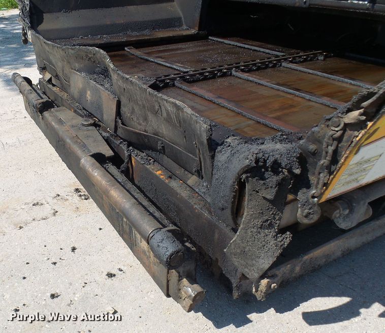 image for item DG1927 2005 LeeBoy 8500  paver