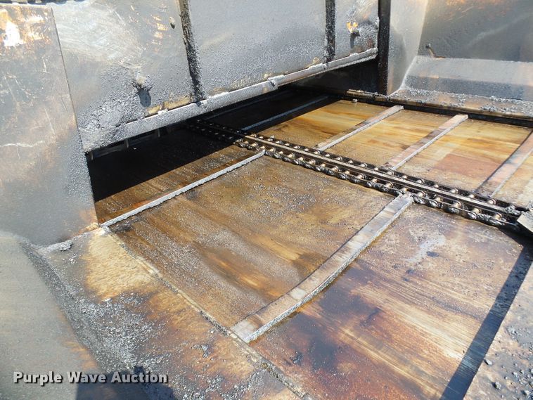 image for item DG1927 2005 LeeBoy 8500  paver