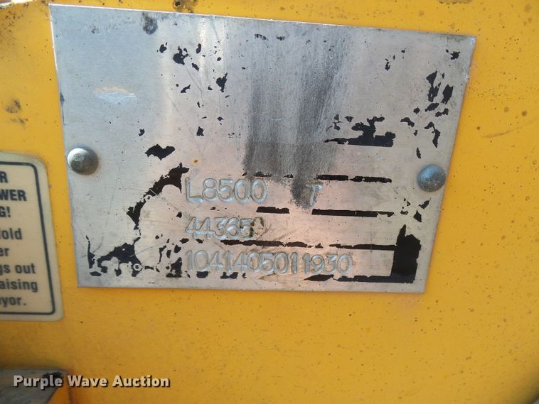 image for item DG1927 2005 LeeBoy 8500  paver